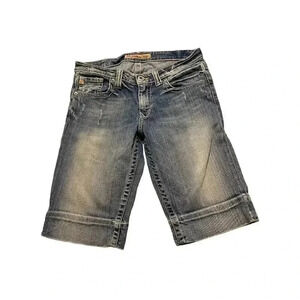 Big Star Vivian Bermuda Jean Shorts size 30 light wash Bermuda shorts